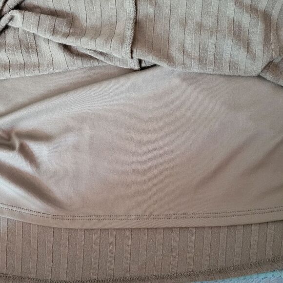 Maurices Beige Textured Swing Tank Top Size Small - Picture 9 of 14
